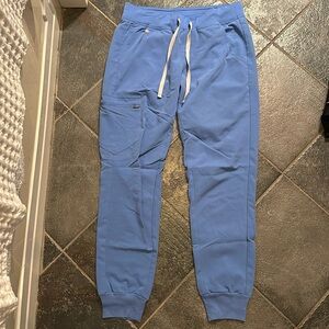 Figs classic jogger scrub pants